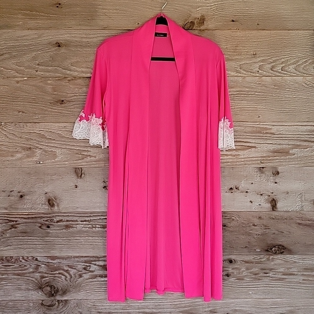 Natori Size Small Hot Pink Enchanted Wrap with Lace NWT
